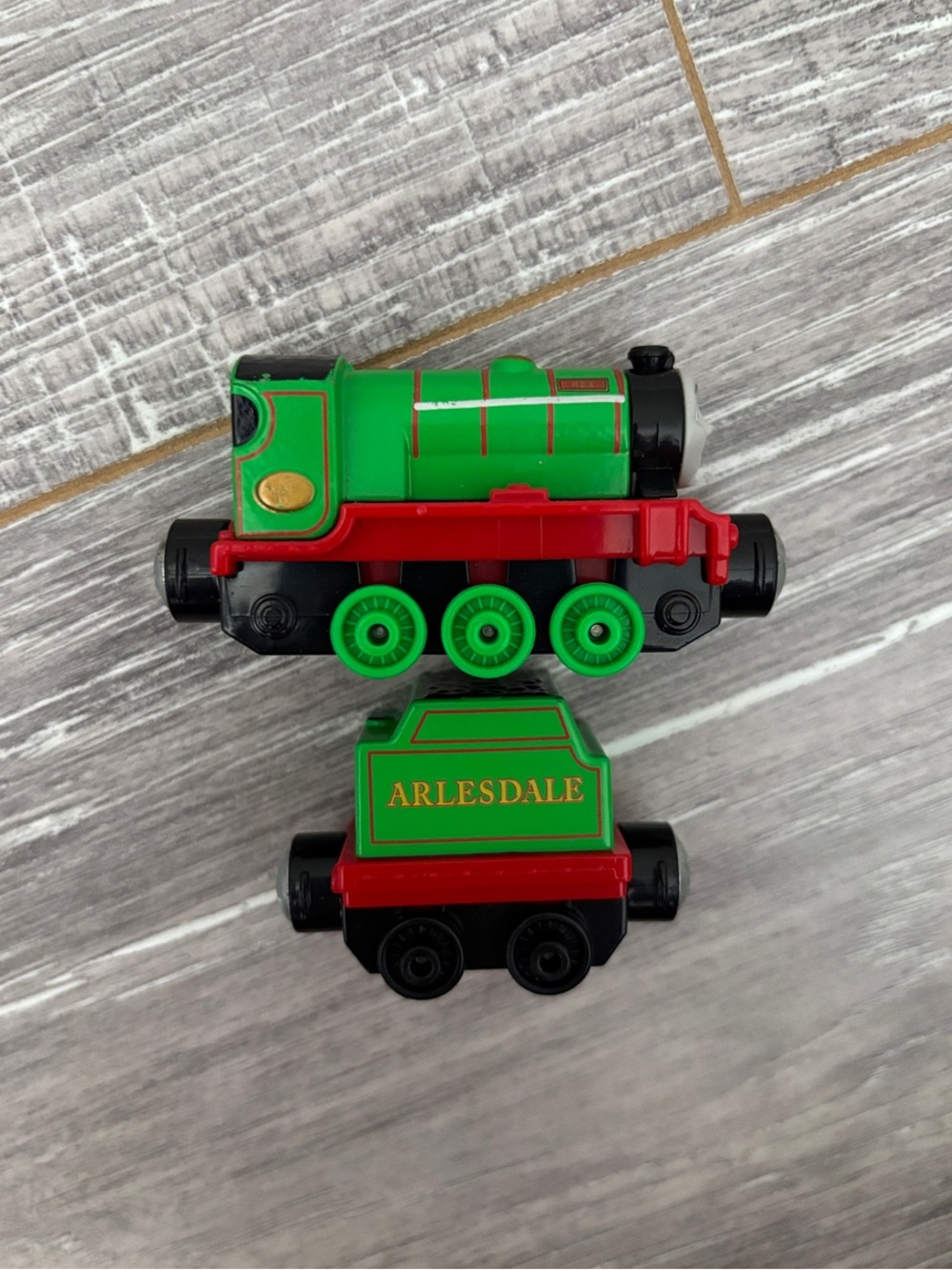 Rex and Tender - Thomas & Friends - Picture 7 of 8